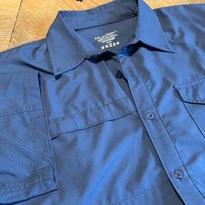 Huk XL Button Down